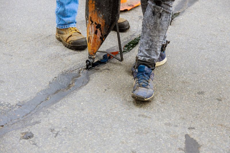 Asphalt Cracks Repair